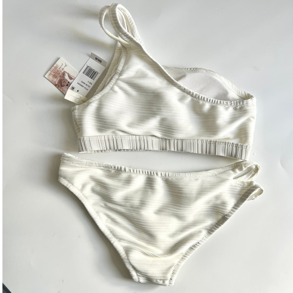 NWT Jessica Simpson One Shoulder Slash Bikini Top&Cut Out Hipster Bottoms White - Picture 3 of 7